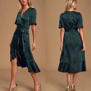 NWT Lulus midi wrap satin dress
